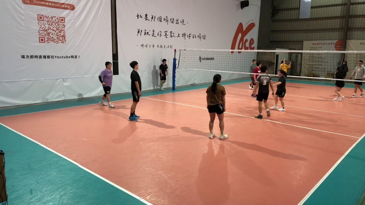 他在不同賽